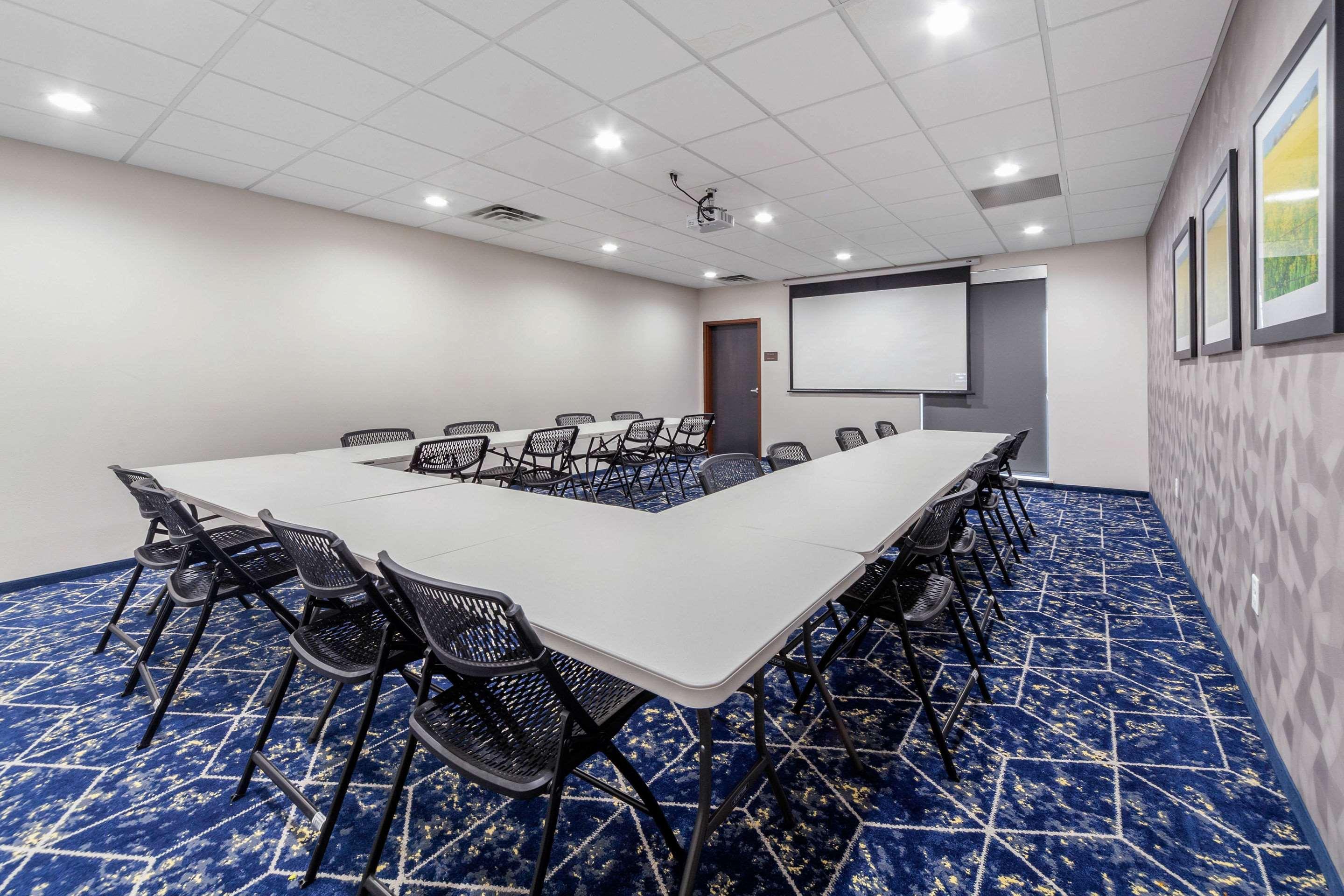 Comfort Inn & Suites Oklahoma City South I-35 Εξωτερικό φωτογραφία