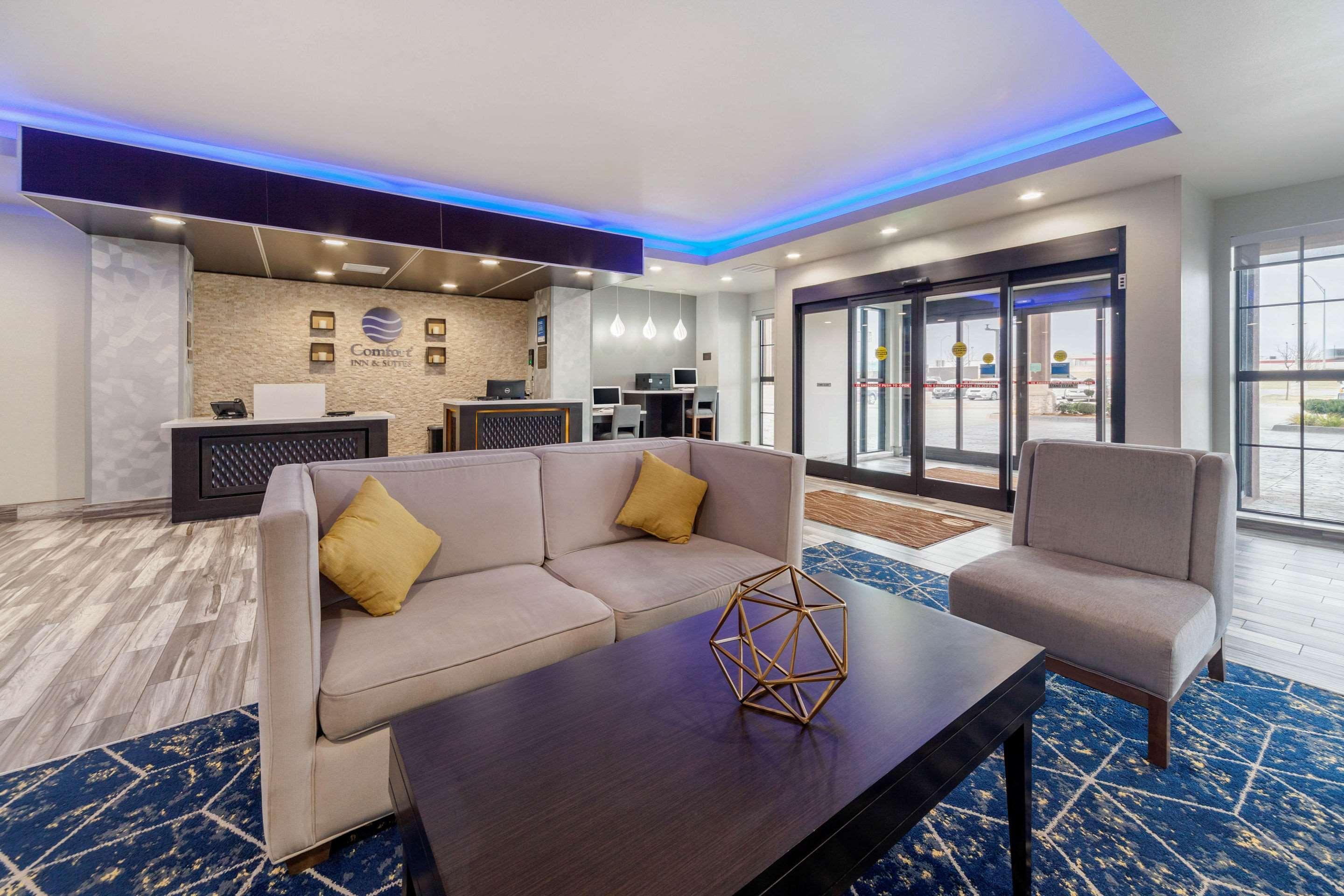 Comfort Inn & Suites Oklahoma City South I-35 Εξωτερικό φωτογραφία