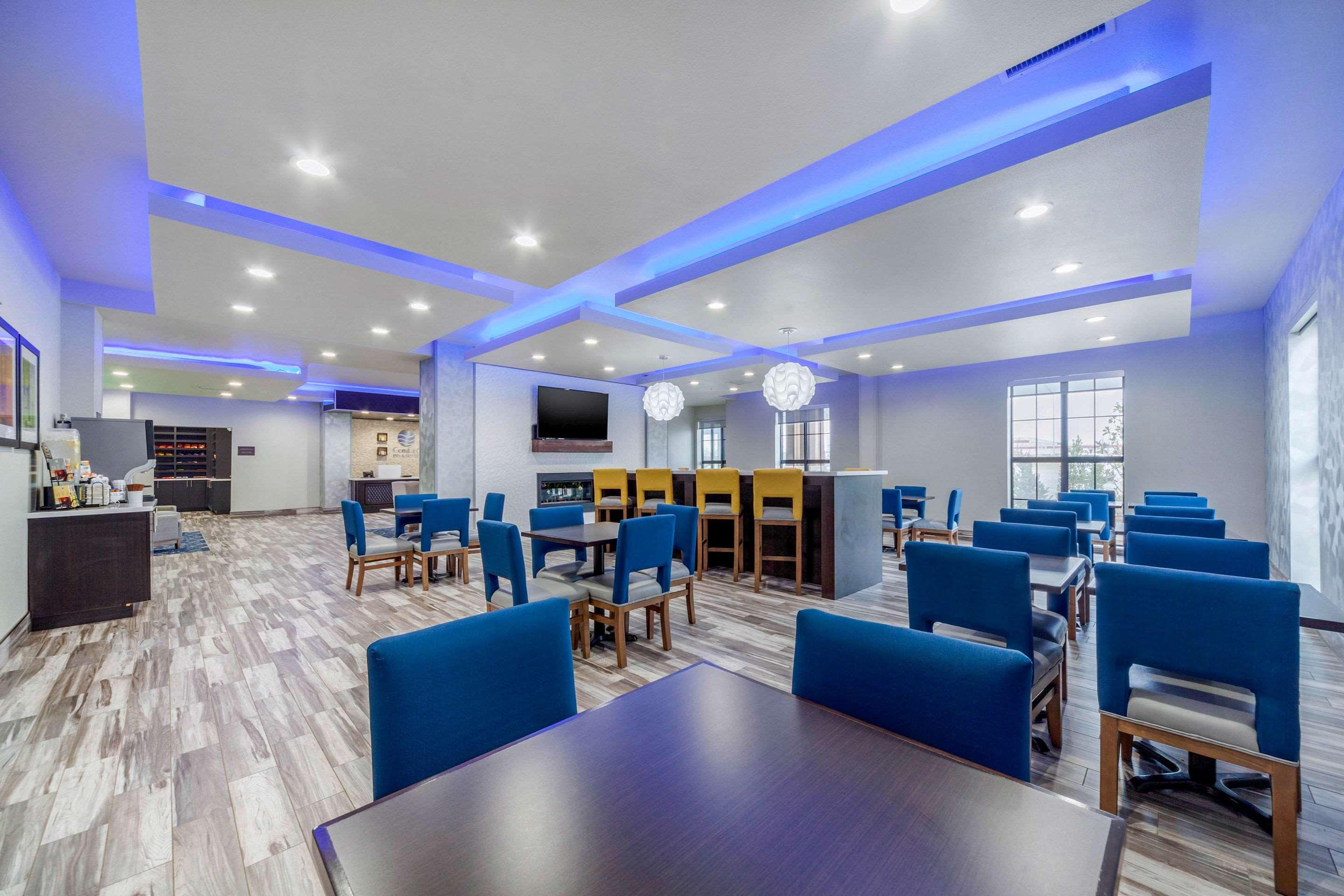 Comfort Inn & Suites Oklahoma City South I-35 Εξωτερικό φωτογραφία