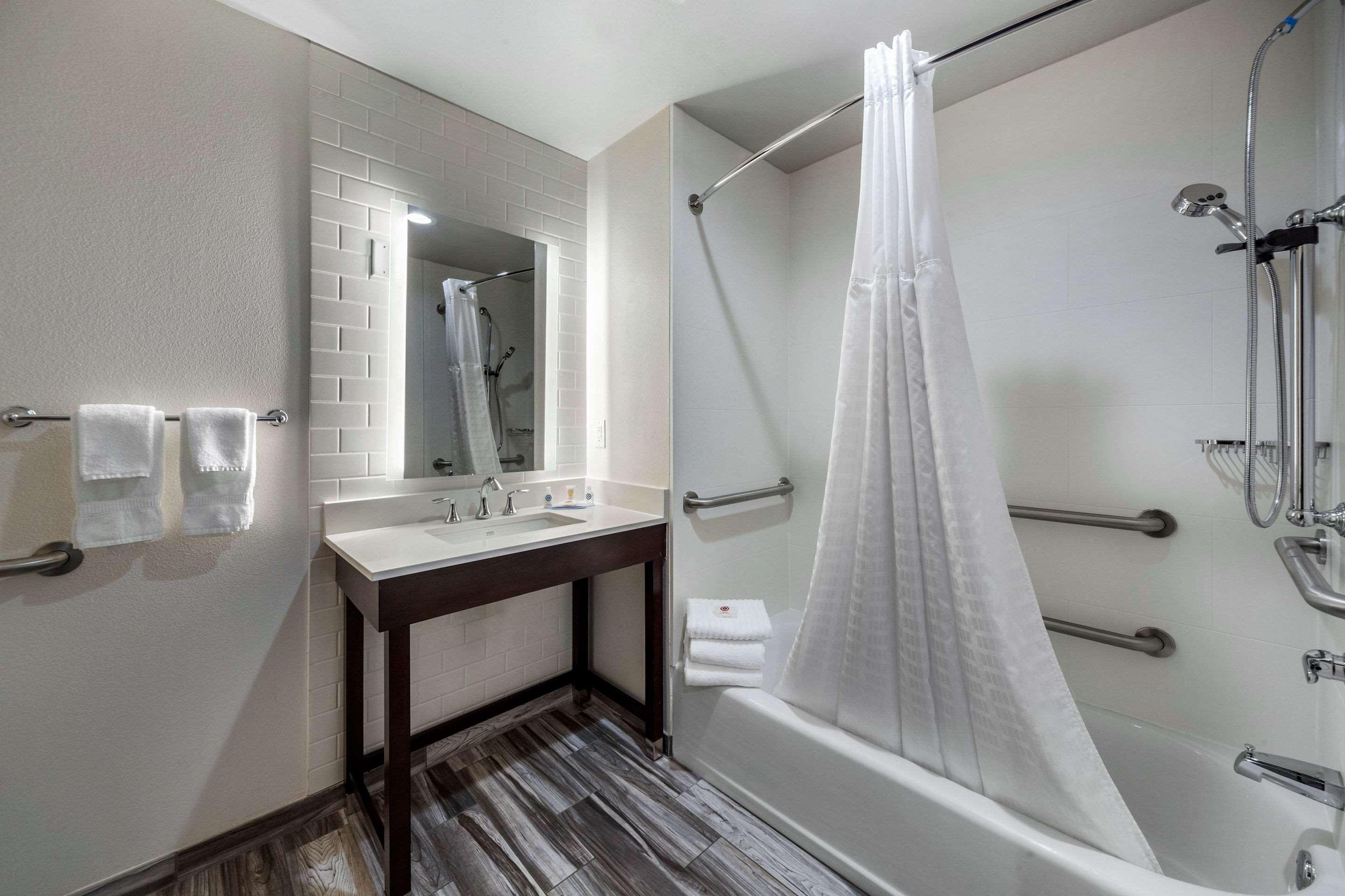 Comfort Inn & Suites Oklahoma City South I-35 Εξωτερικό φωτογραφία